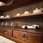 아파트 Tamburini 38 Vintage Near Center, Parking Included 모데나